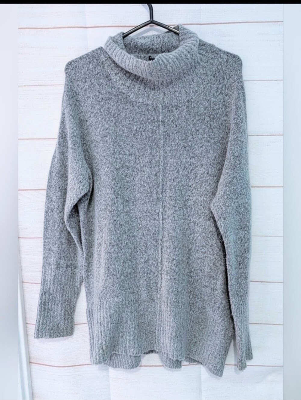 Revamped Soft And Super Stretchy Cozy Gray Turtleneck Knit Pullover Size Medium